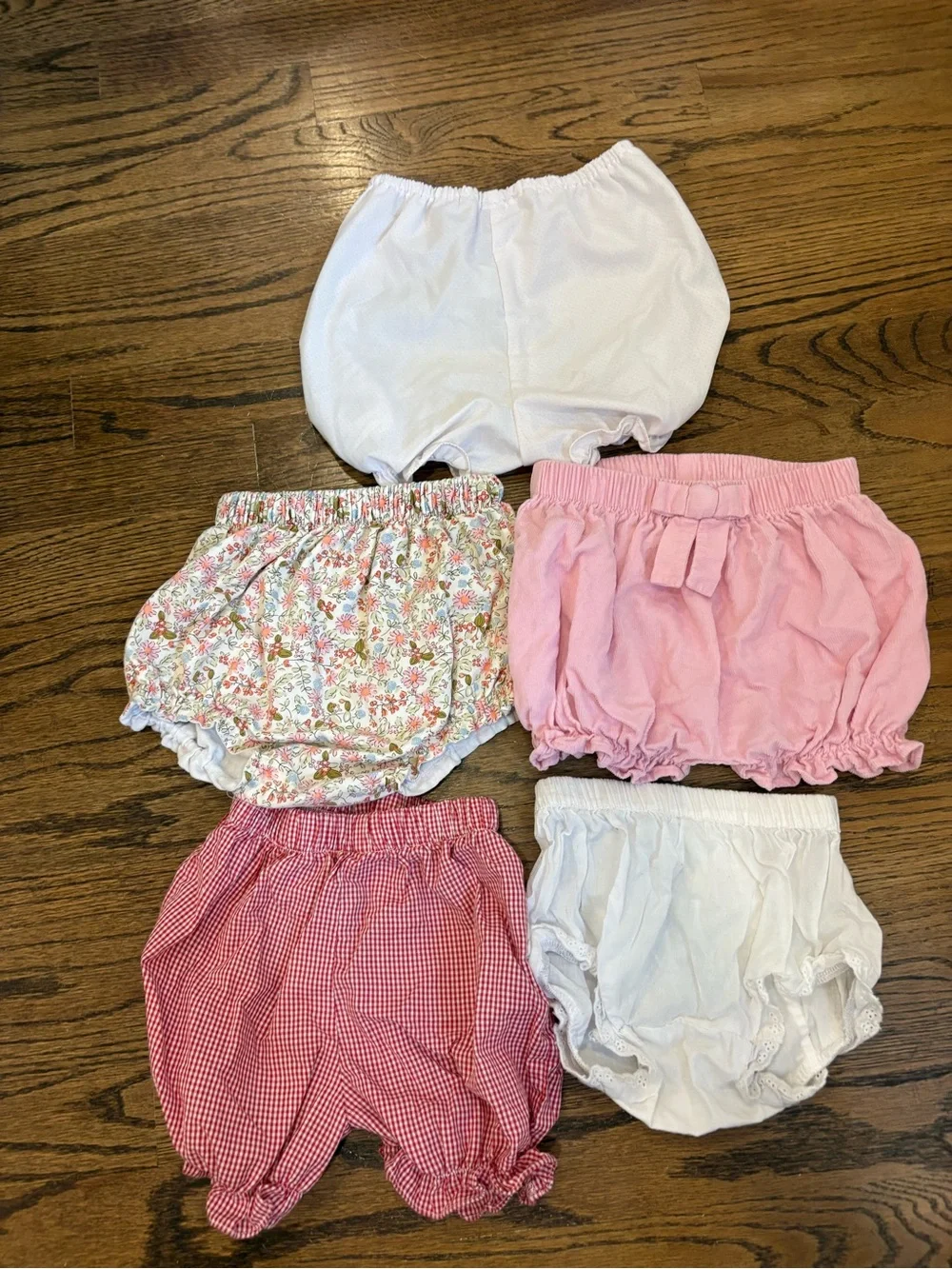5 pairs of girls bloomers- bundle 2t- 24months